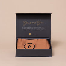 Afbeelding in Gallery-weergave laden, Bamboo Silk Kussensloop Copper Gold