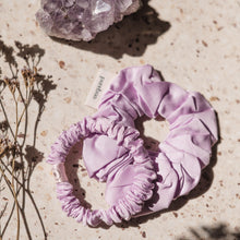 Afbeelding in Gallery-weergave laden, Bamboo Scrunchie Lovely Lila (2st)
