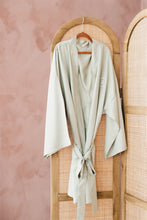 Afbeelding in Gallery-weergave laden, NEW! Bamboo Kimono Limited Edition

